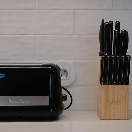 Invicta Premium - 4Br Downtown Apartment With Ac ポルト エクステリア 写真