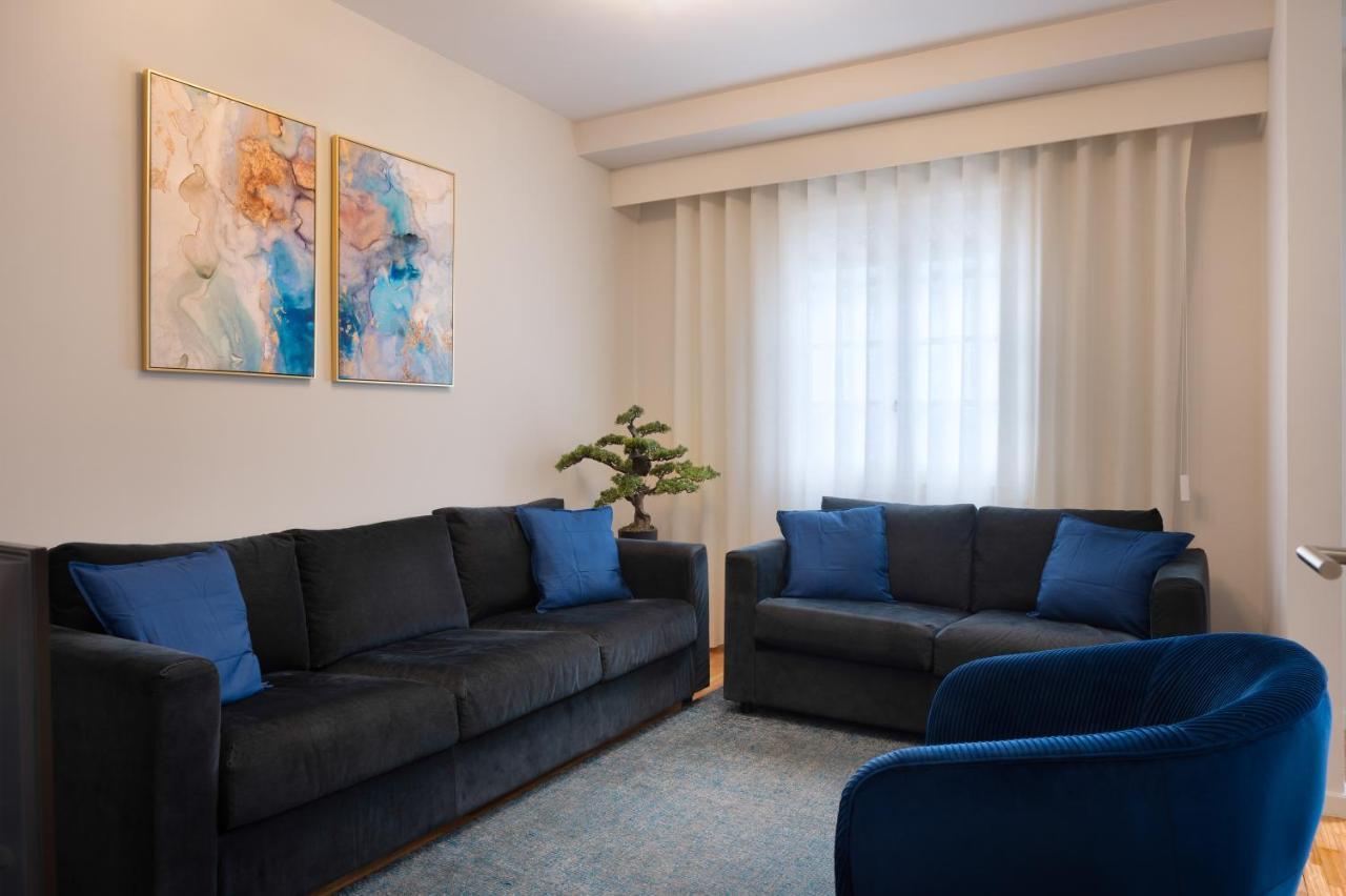 Invicta Premium - 4Br Downtown Apartment With Ac ポルト エクステリア 写真