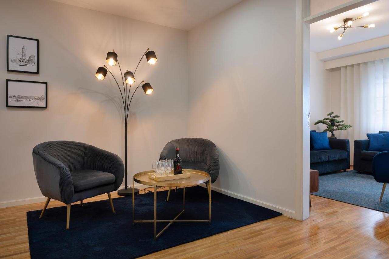 Invicta Premium - 4Br Downtown Apartment With Ac ポルト エクステリア 写真