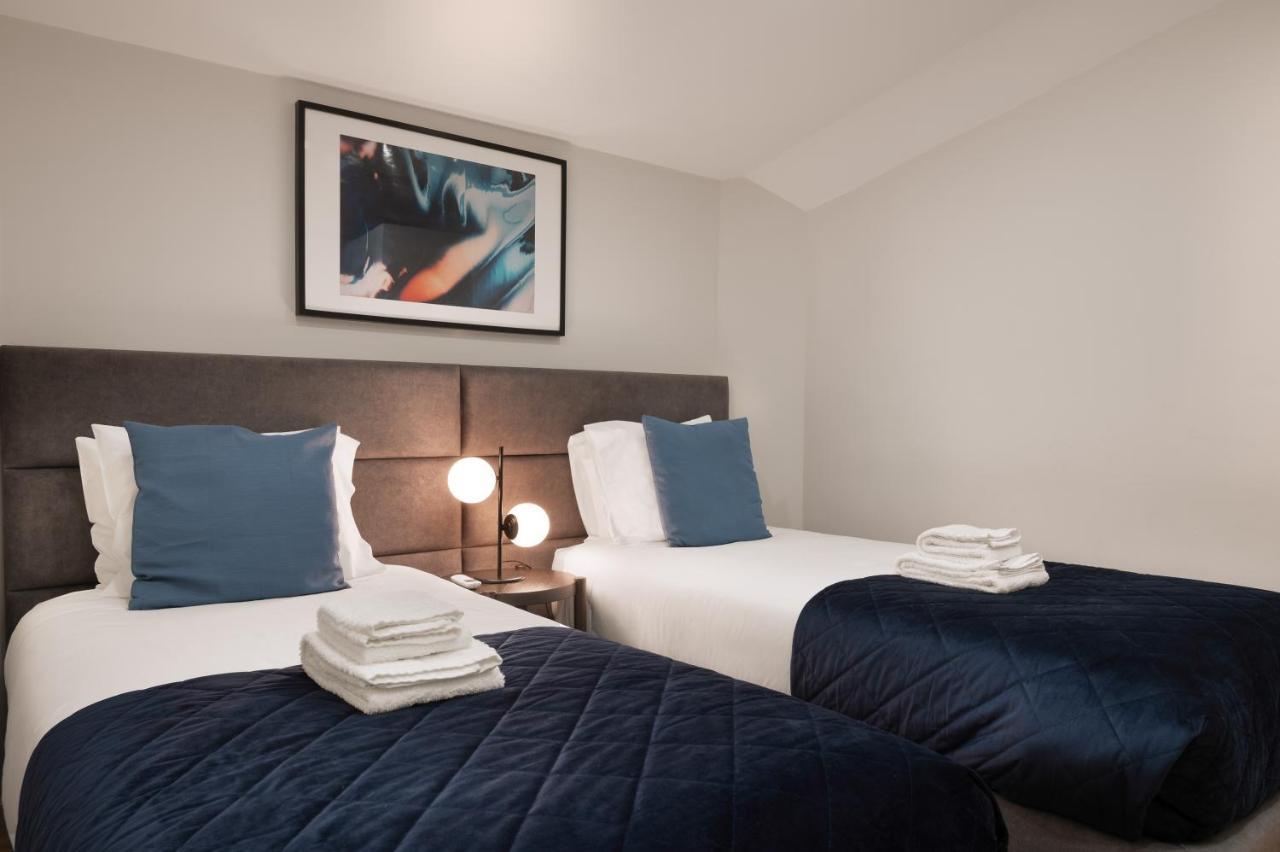 Invicta Premium - 4Br Downtown Apartment With Ac ポルト エクステリア 写真