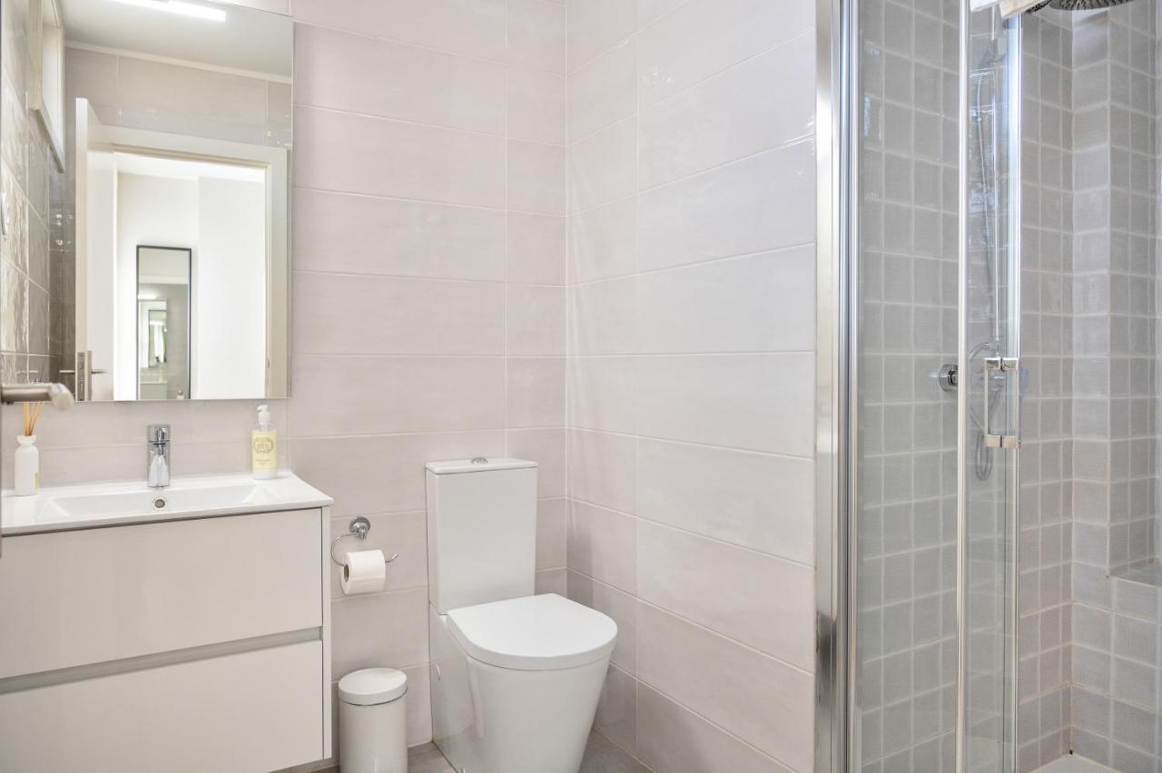 Invicta Premium - 4Br Downtown Apartment With Ac ポルト エクステリア 写真