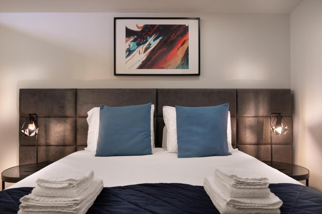Invicta Premium - 4Br Downtown Apartment With Ac ポルト エクステリア 写真