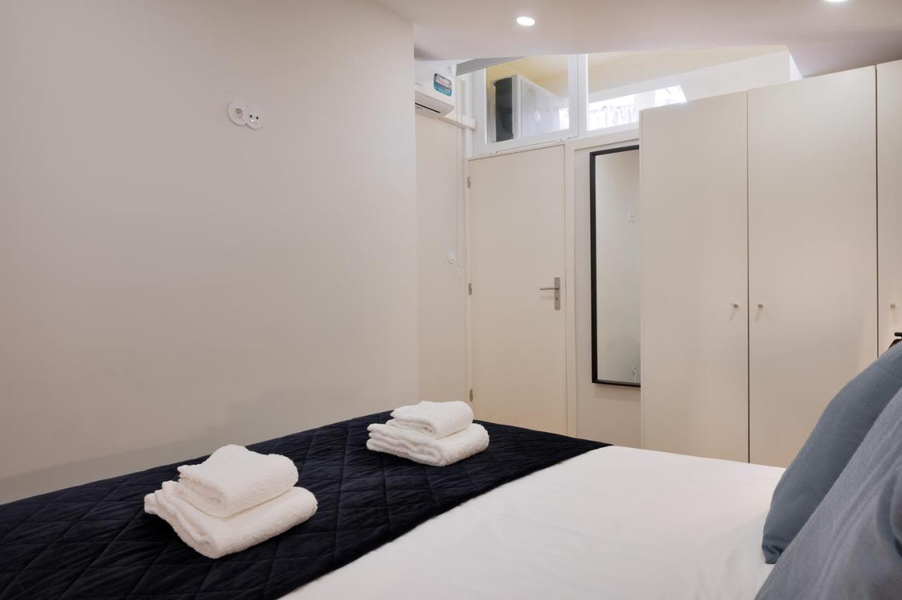 Invicta Premium - 4Br Downtown Apartment With Ac ポルト エクステリア 写真