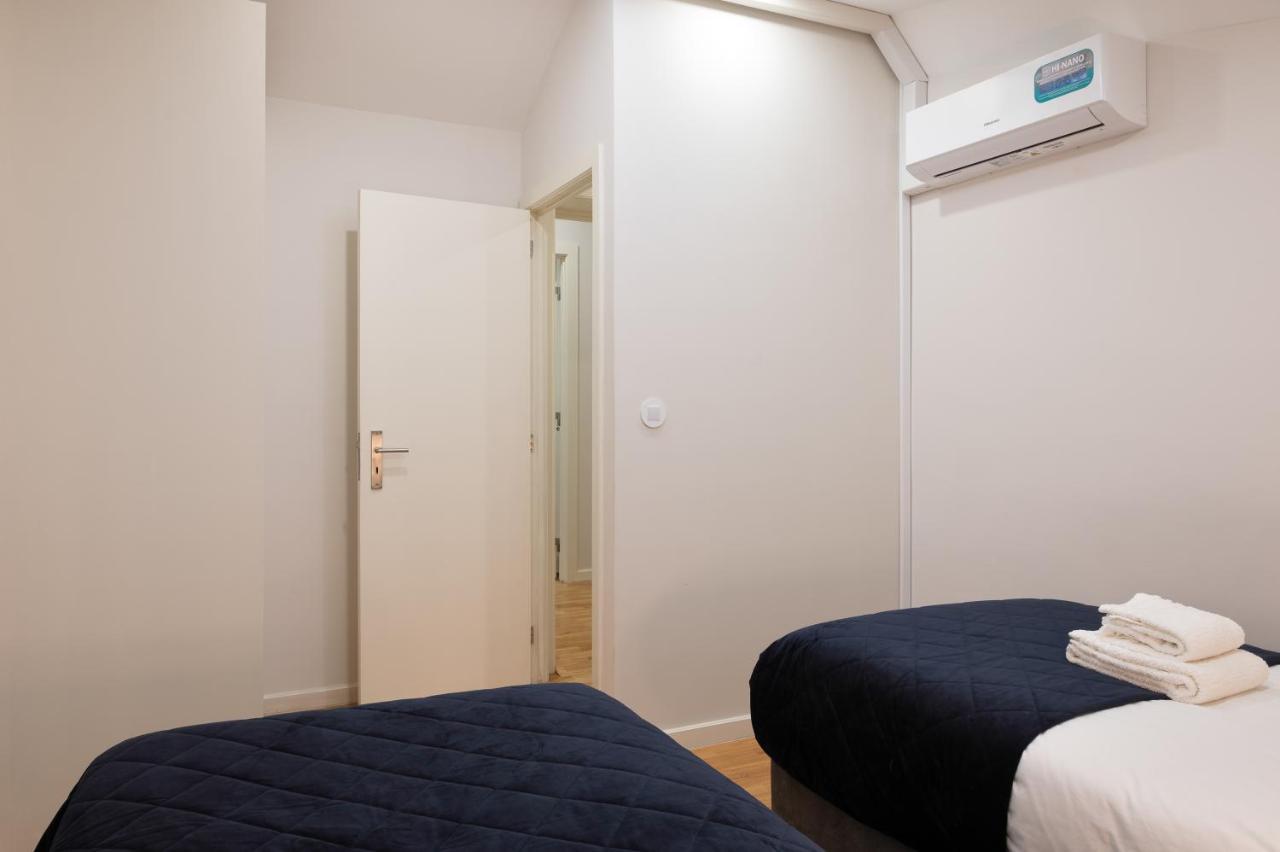 Invicta Premium - 4Br Downtown Apartment With Ac ポルト エクステリア 写真